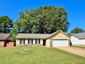 Building Photo - 7161 Lamesa Ln
