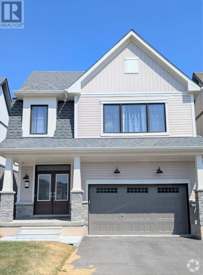 Building Photo - 60 Aviron Cres