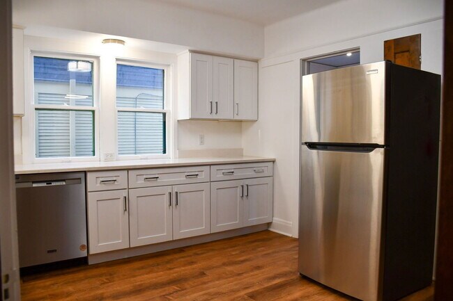 Foto del edificio - 2147 N 48th St