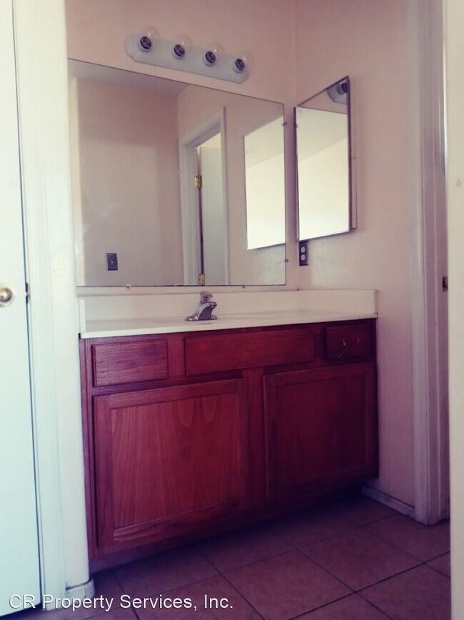 Building Photo - 3 br, 2 bath House - 6711 N 61st Ave - Ava...