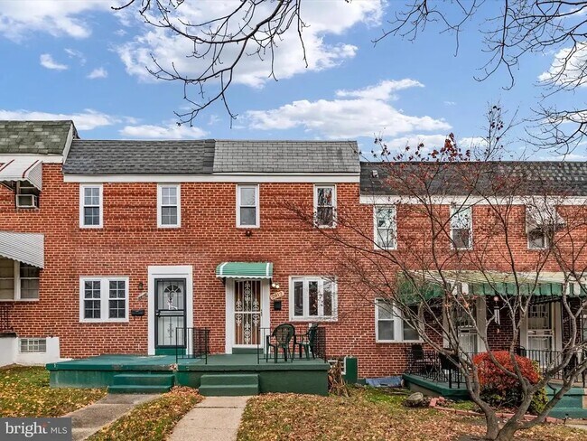 Building Photo - 2812 Windsor Ave