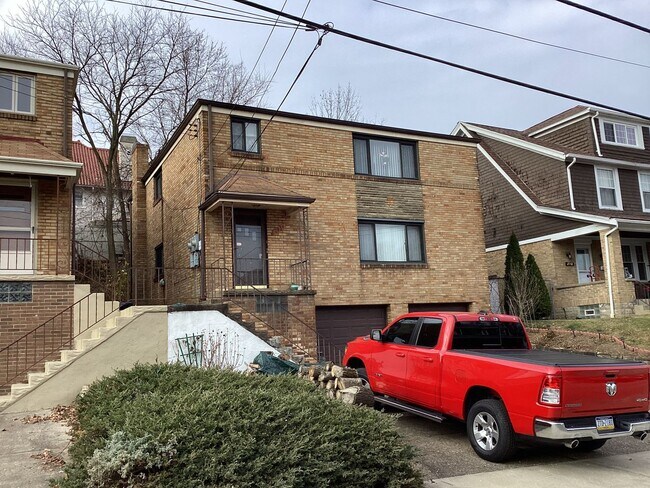 Foto del edificio - 2934 Clermont Ave