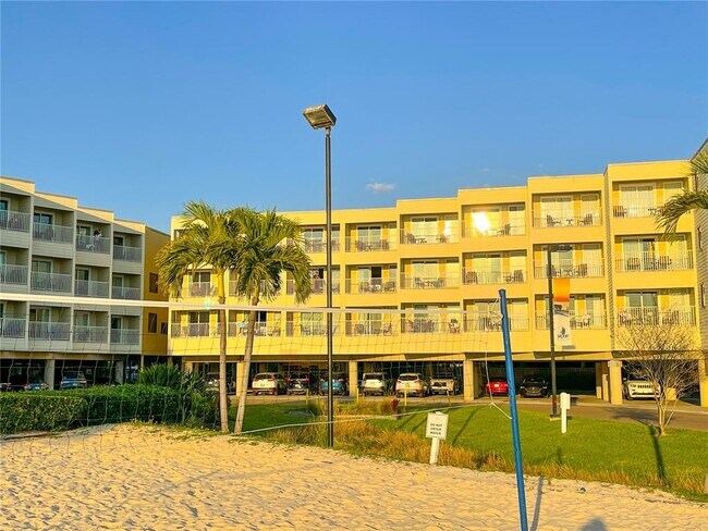 Foto del edificio - 2506 N Rocky Point Dr