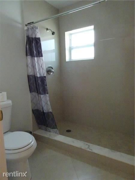 Foto del edificio - 4 br, 3 bath House - 96 Del Rio Blvd