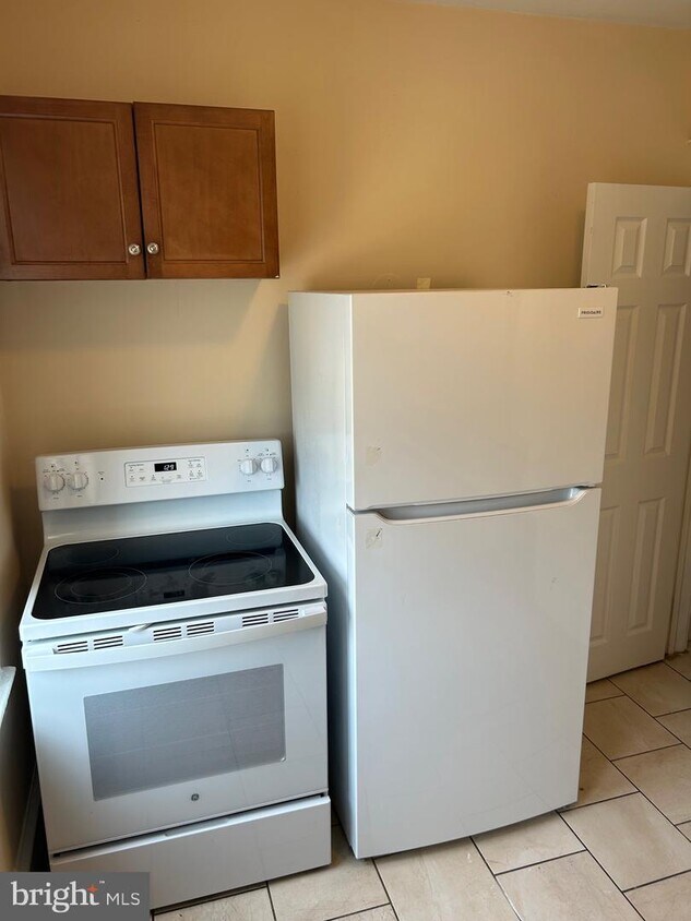 Primary Photo - 406 Delsea Dr