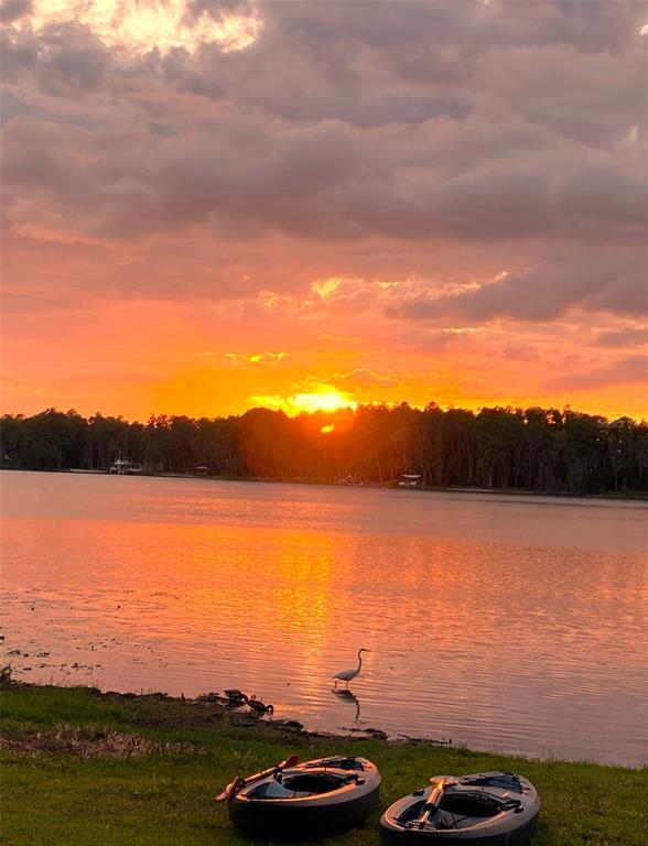 Foto del edificio - 125 Lake Hobbs Rd