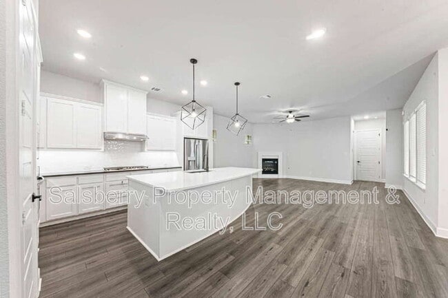 Photo - 9324 Trammel Davis Rd House