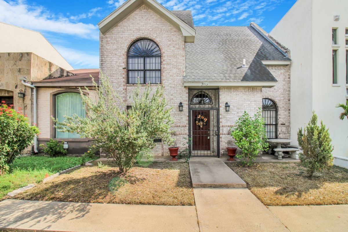 Foto principal - 3113 S Casa Linda St