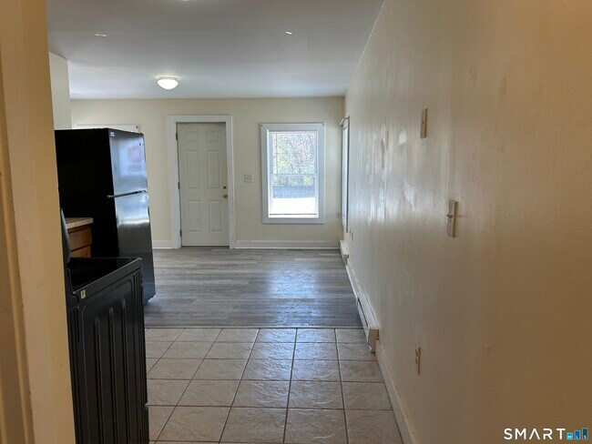 Foto del edificio - 166 Norwich Ave