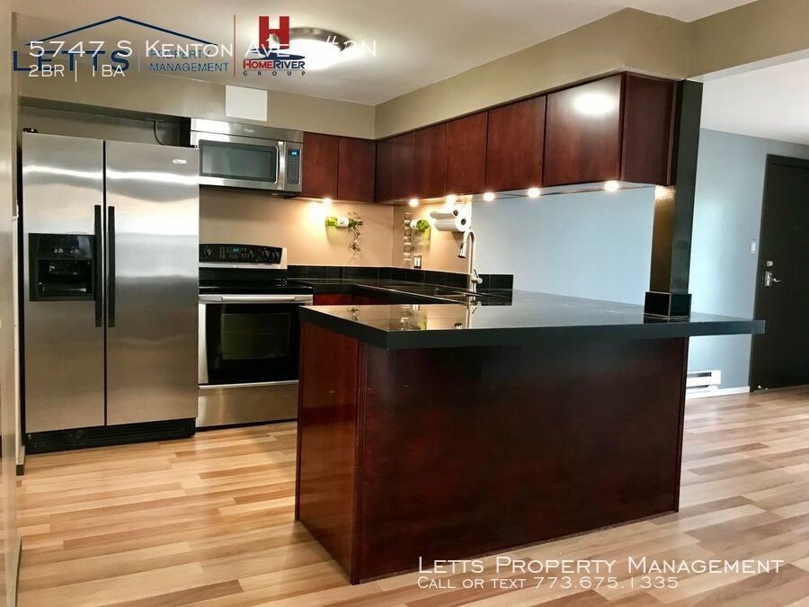 Foto principal - 5747 S Kenton Ave
