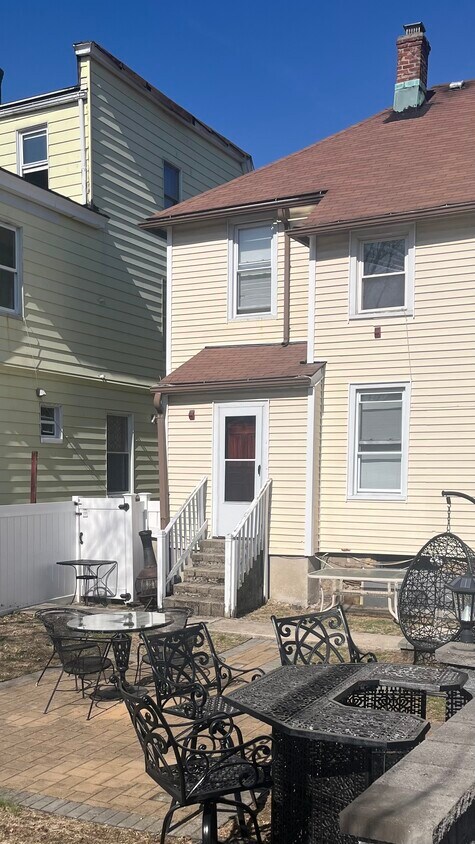 Foto del edificio - 36 Parker St