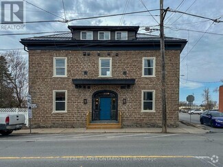 Building Photo - 5-105 Clothier St W
