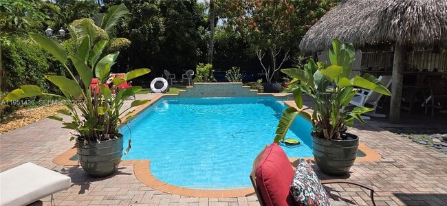 Foto del edificio - 4317 SW 62nd Ave