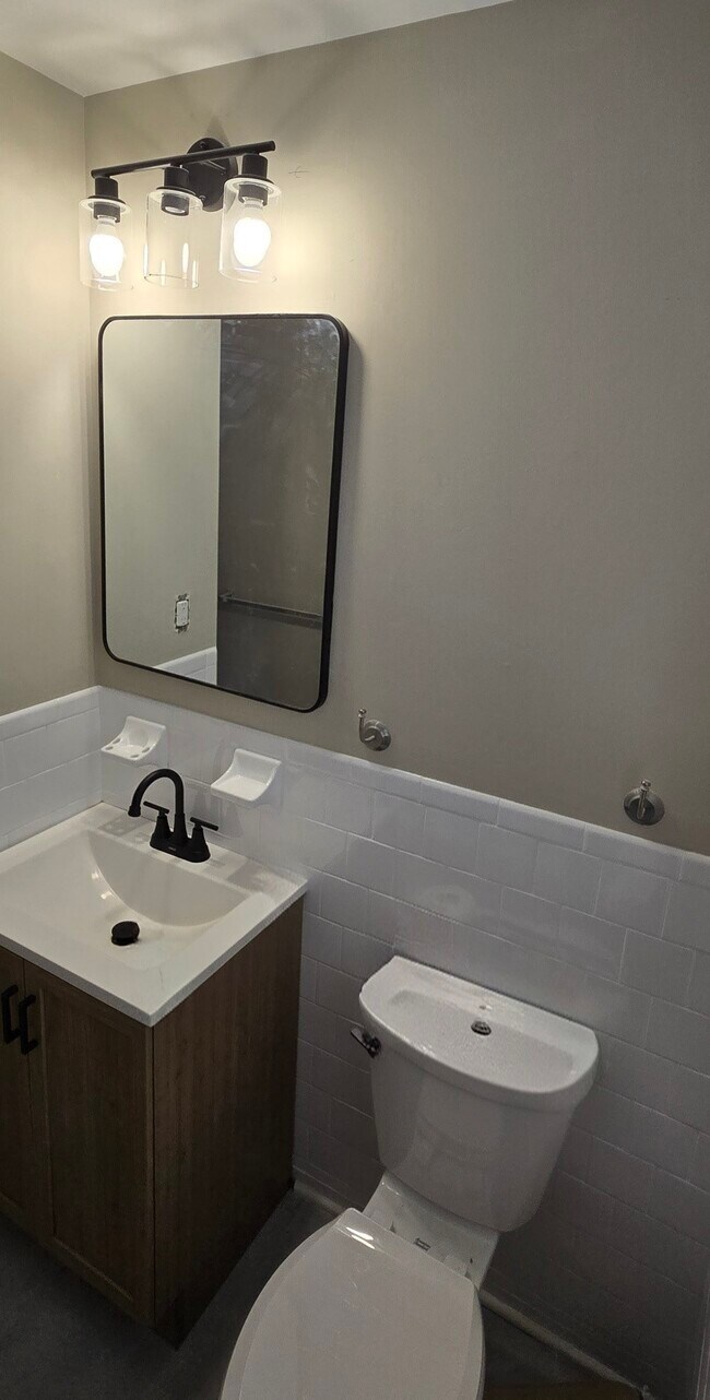 Foto del edificio - 2209 Shore Dr