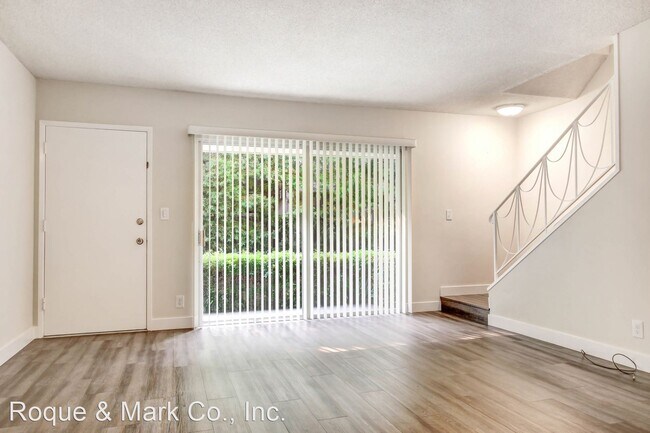Building Photo - 2 br, 2 bath Apartment - 907 - 17th Street...