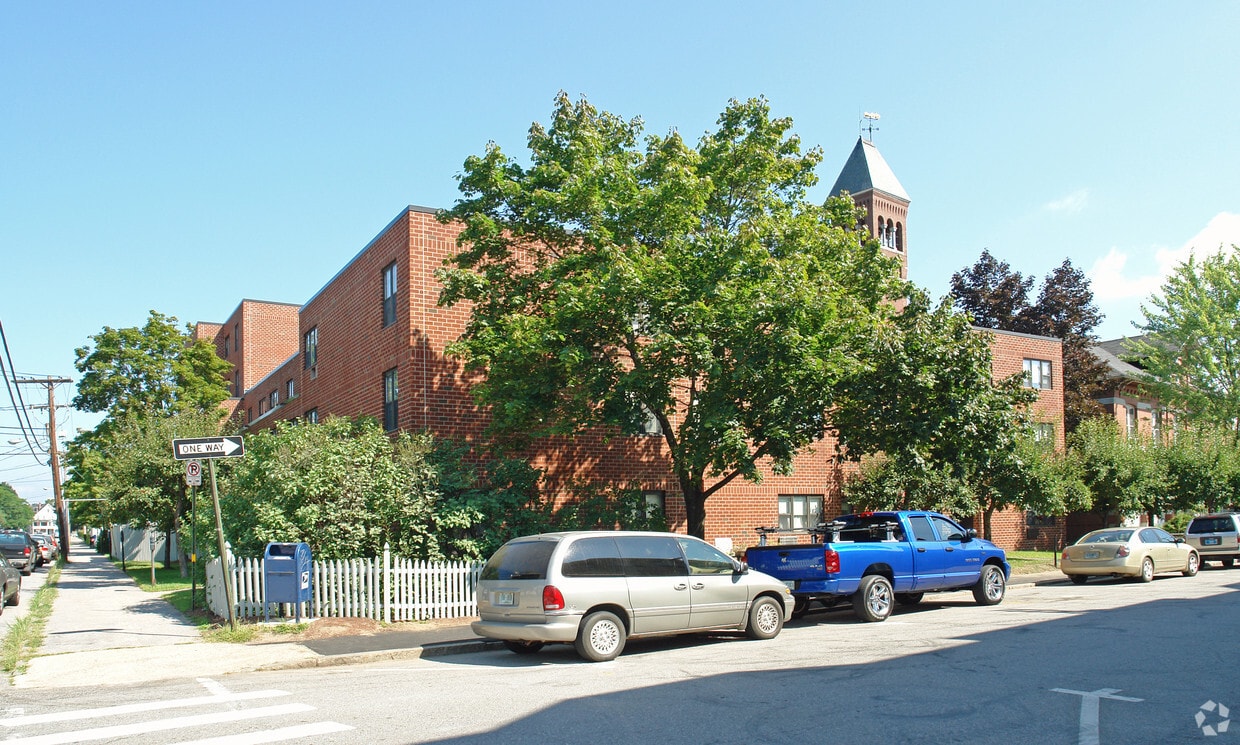 Primary Photo - Fire House Block Apartments