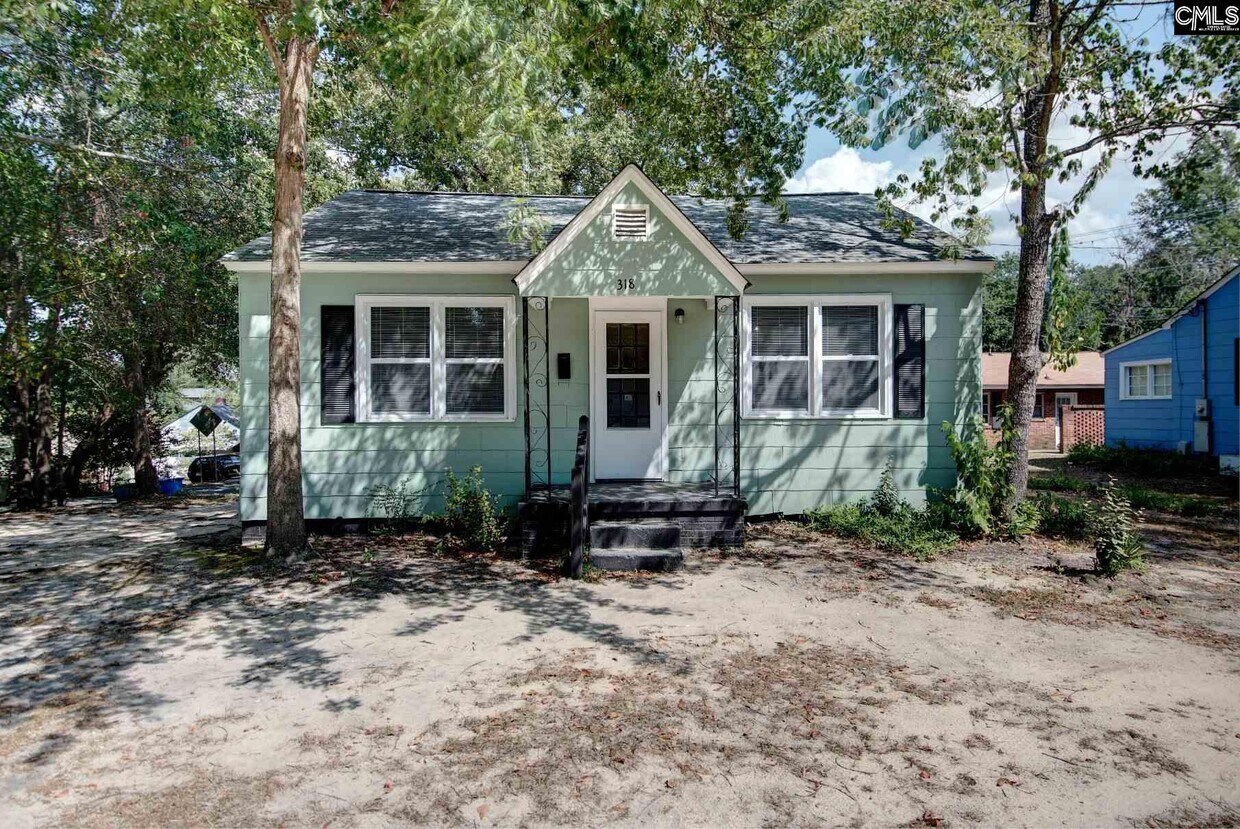 Primary Photo - 318 S Kilbourne Rd