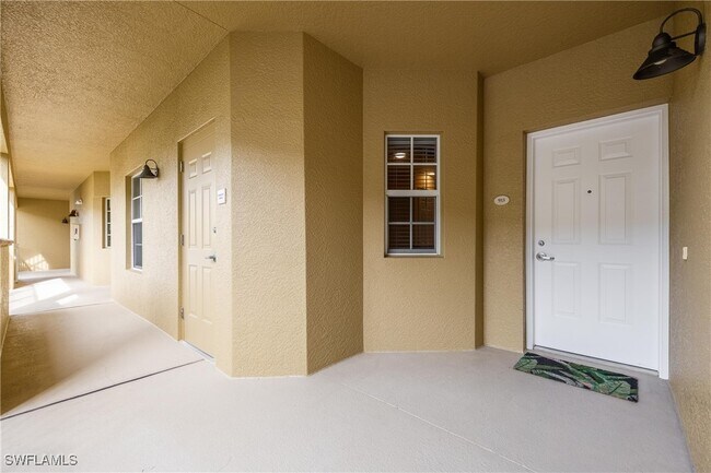 Building Photo - 1799 Four Mile Cove Pkwy
