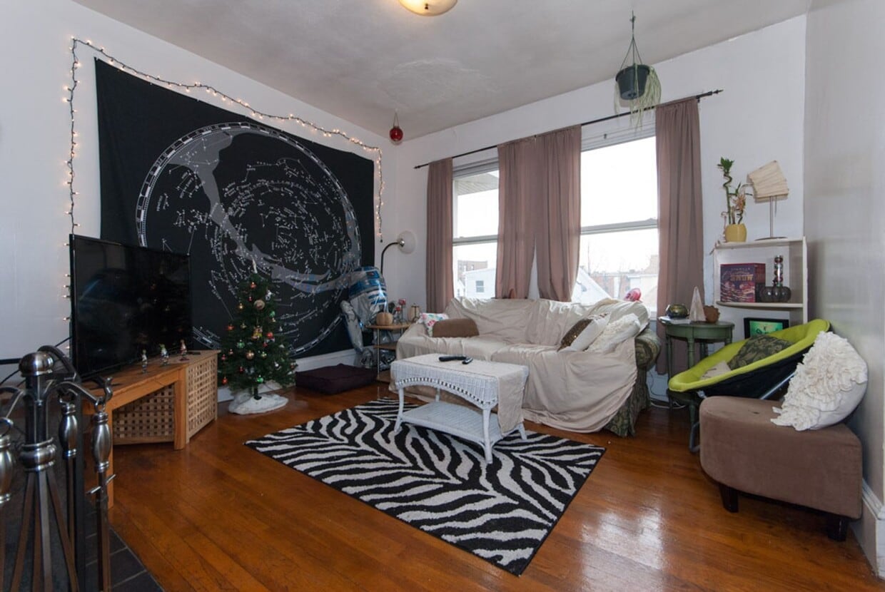 Brookline 3 Bed w/ Heat & Hot Water Included – Cats OK - Sunny 2 Bed in Allston | Hardwood Floors | Dishwasher | 9/1