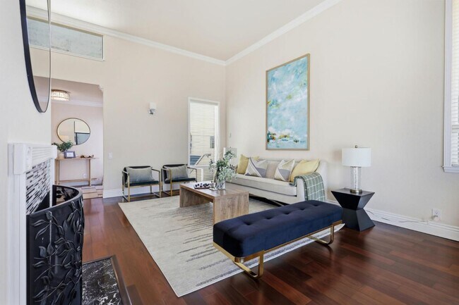Foto del edificio - 608 Portofino Ln