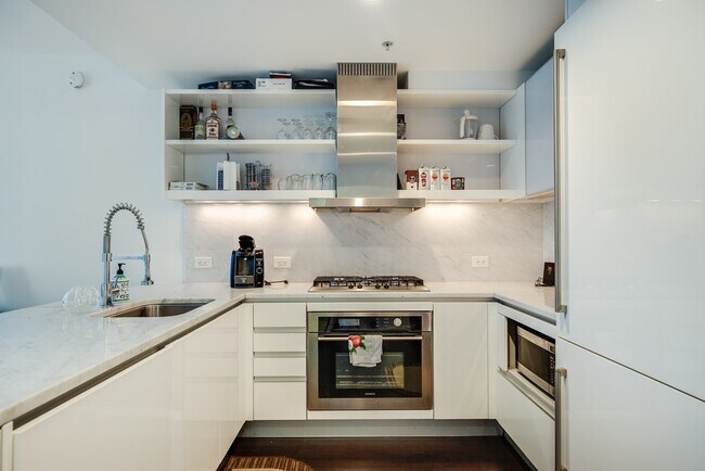 Foto del edificio - 77 Hudson St