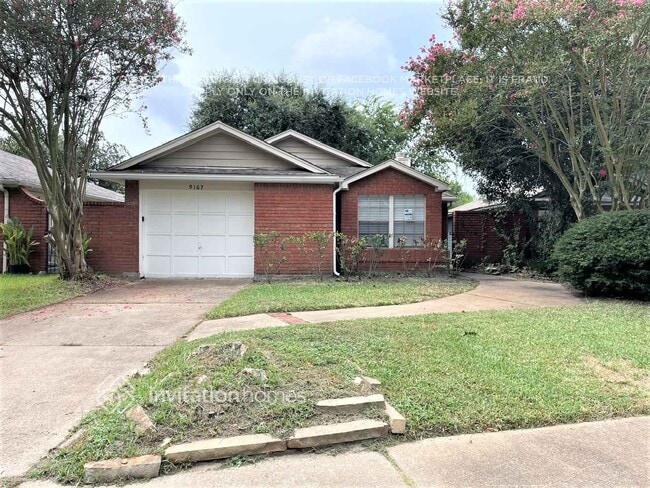 Building Photo - 9167 Golden Sunshine Dr