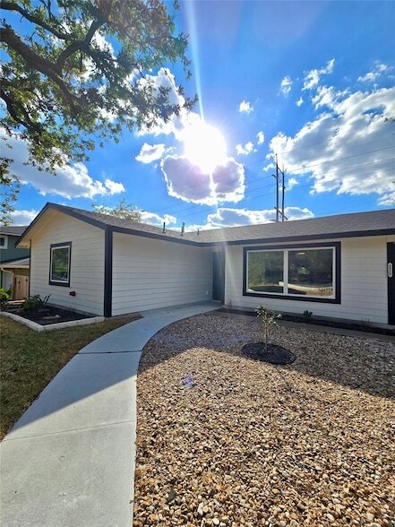 Foto del edificio - 5510 Coventry Ln