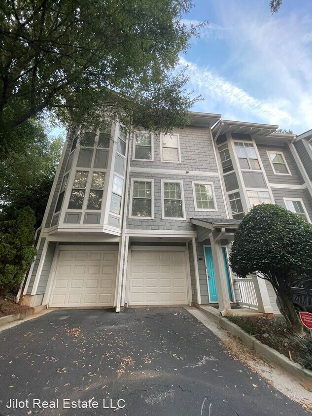 Primary Photo - 2 br, 2.5 bath House - 1097 Park Row S - P...