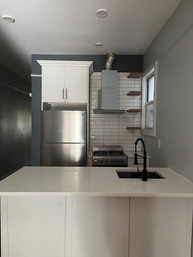 Foto principal - 113 Duncan Ave