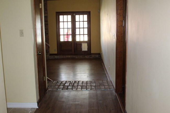 Building Photo - 203 Bellevue Plantation Road