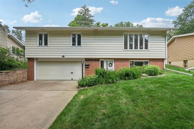 Primary Photo - 101 N Kenosha Dr
