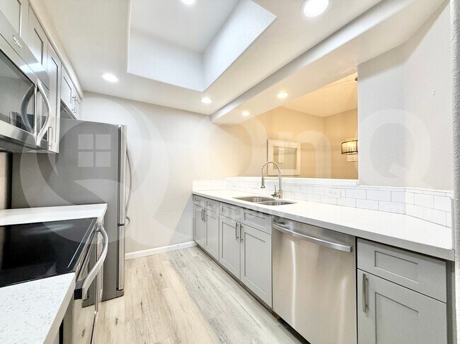 Foto del edificio - 3434 E Baseline Rd
