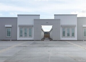 Building Photo - 11 W Harrison Ave