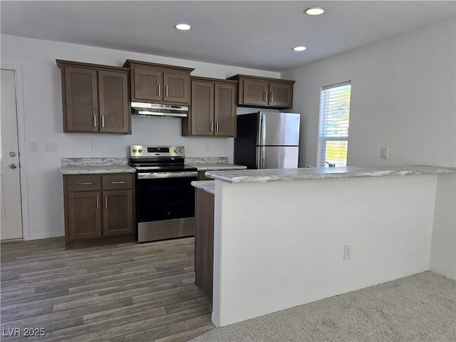 Building Photo - 3918 Cll Mirador