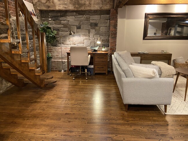Living room - 90 Commercial St