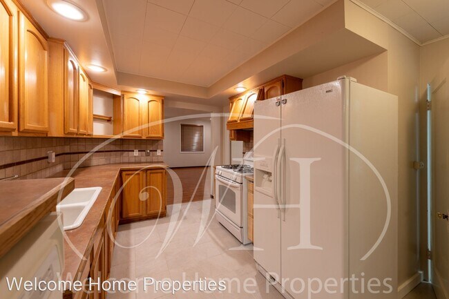 Foto del edificio - 2 br, 1 bath House - 428 SE Date Ave