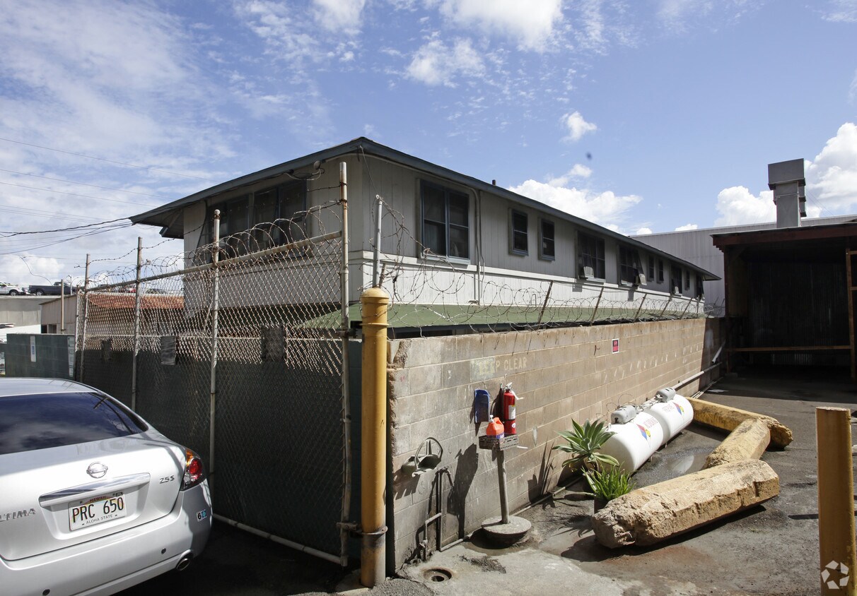 Building Photo - 98-22 Kamehameha Hwy