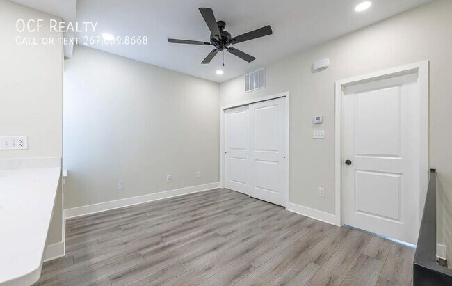 Building Photo - 2020 S 16th St