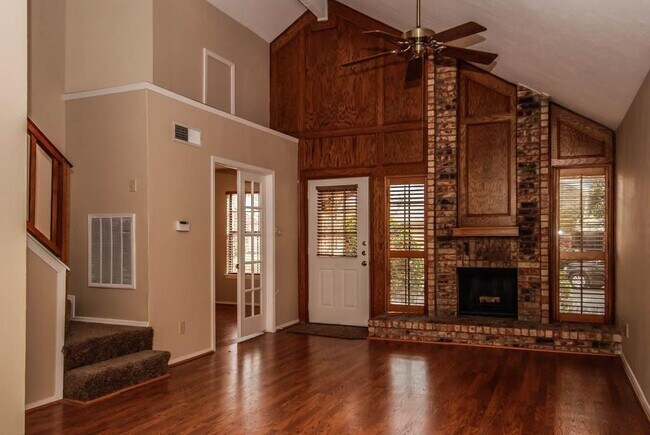 Building Photo - 2984 Harbinger Ln