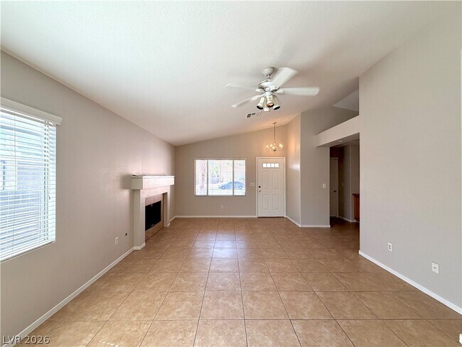 Foto del edificio - 7766 Little Valley Ave