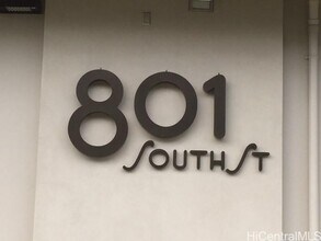 Building Photo - 801 South St