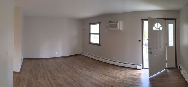 Foto del edificio - 229 11th Ave NE