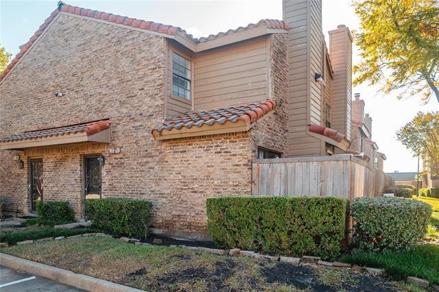 Building Photo - 333 Melrose Dr