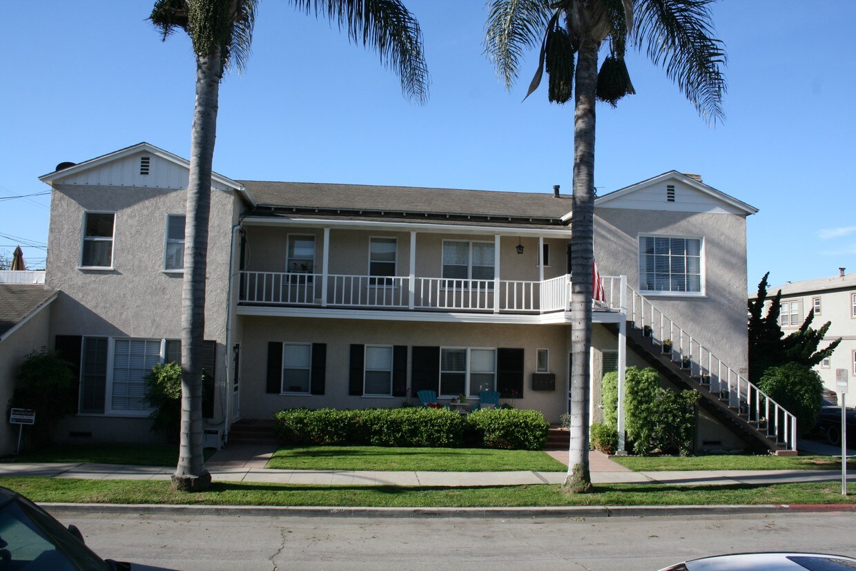 Primary Photo - 5200 E 1st St
