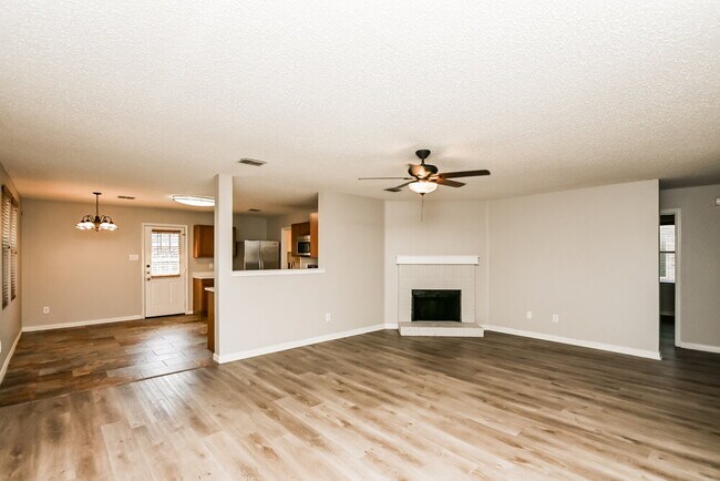 Foto del edificio - 1732 Rialto Way