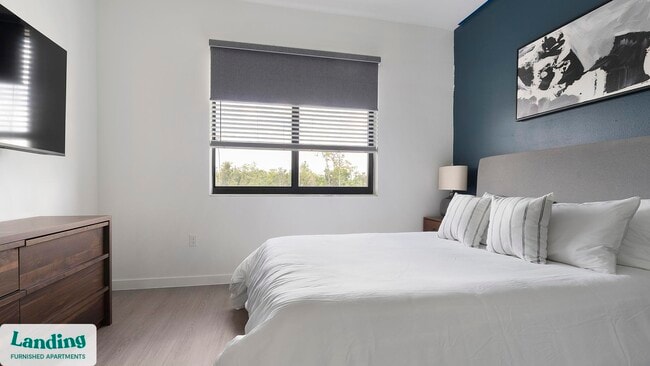 Building Photo - 7301 Lake Bank Lp