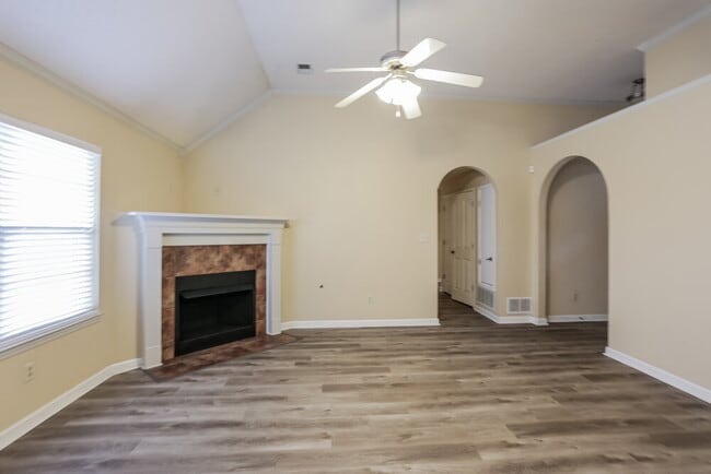 Building Photo - 4088 Carroll Dr