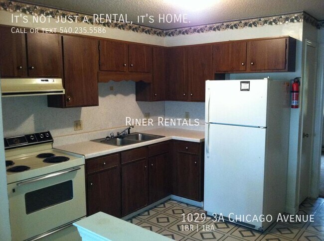 Foto del edificio - 1029-3A Chicago Ave