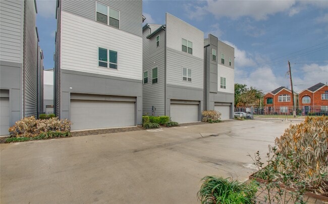 Building Photo - 2717 Eado Grove Ln