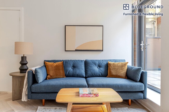 Foto del edificio - 49 E 34th St